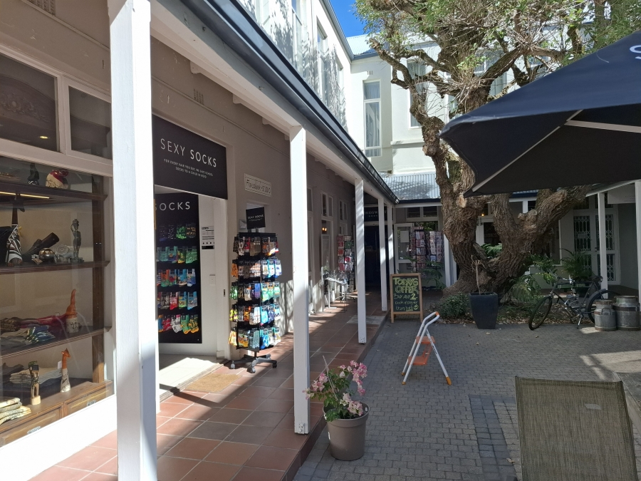 1 Bedroom Property for Sale in Franschhoek Western Cape